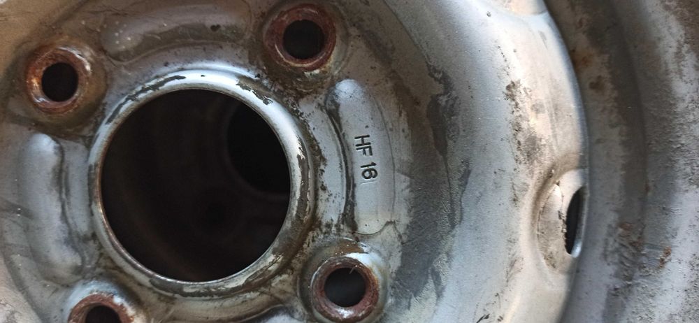 cauciucuri+jante 135/80/R12