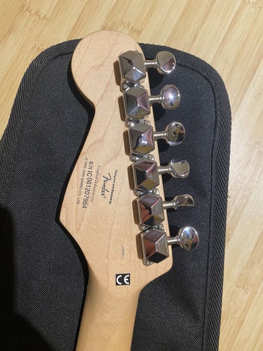 Chitara Electrica Hello Kitty