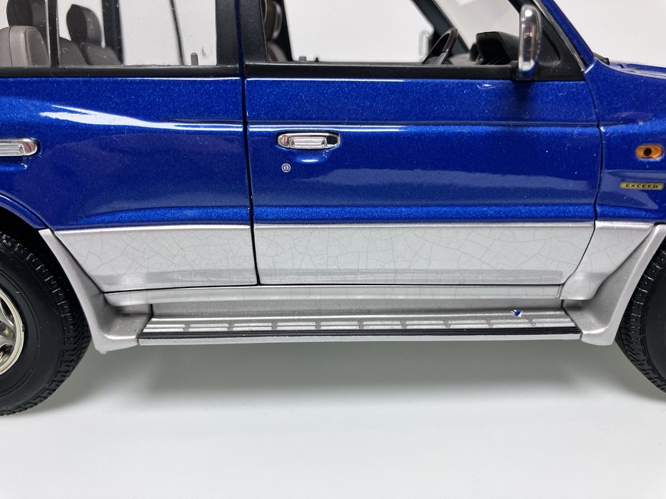 macheta auto Mitsubishi Pajero V6 GDI 3500 LWB 1998 1/18 Autoart