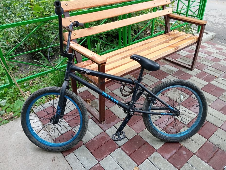 Продаю bmx с тормазами