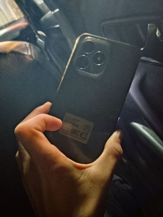 Telefon yaxwi qotmidi