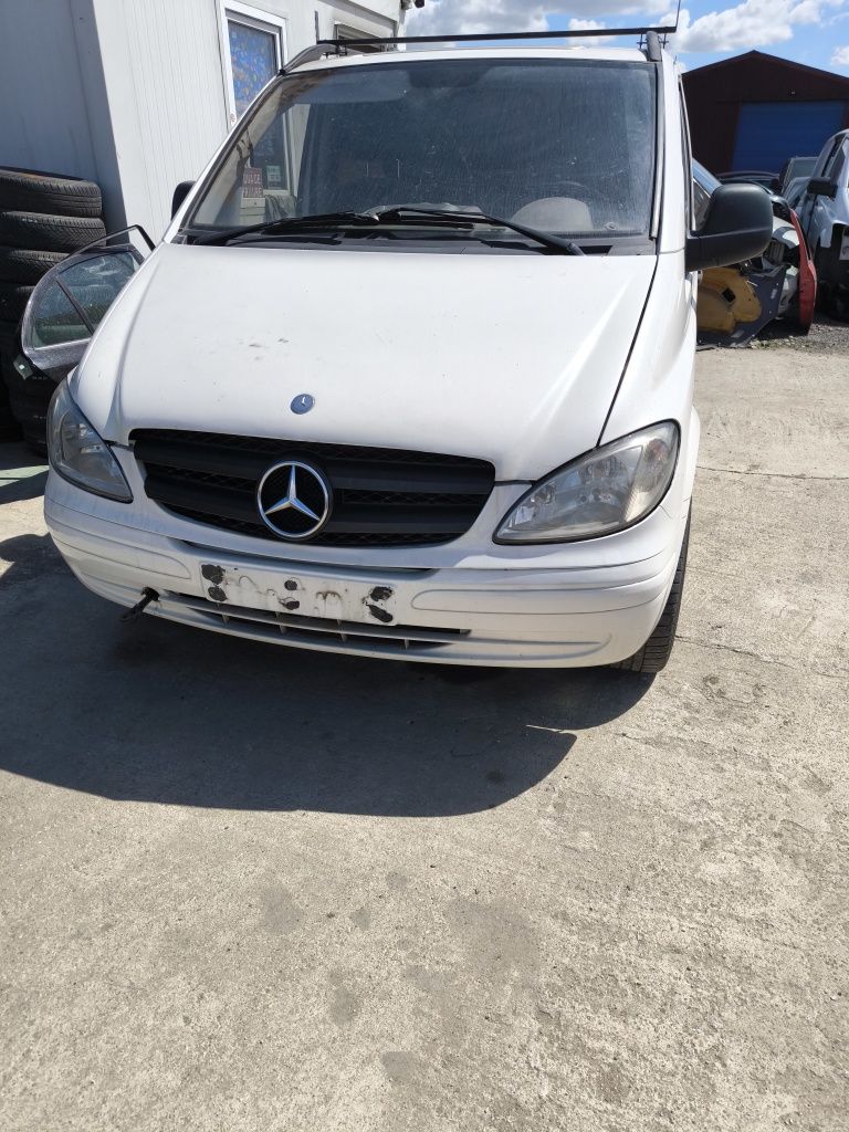 Dezmembrez Mercedes Benz Vito