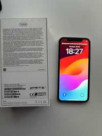 Iphone XR 128gb бял