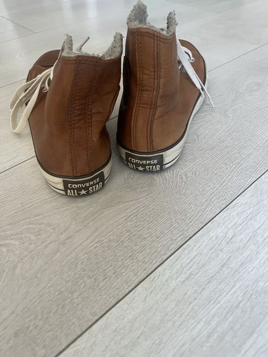 CONVERSE piele mar,39,5 25 cm