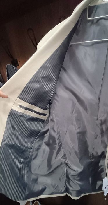 Sacou barbatesc Zara crem