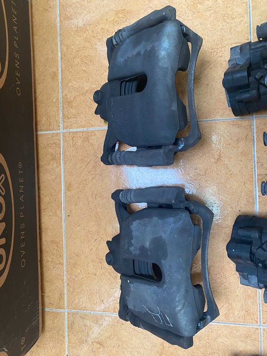 Предни спирачни апарати VW Passat B8 2016