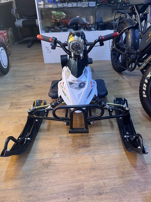 Электро снегоход гусиничный детский