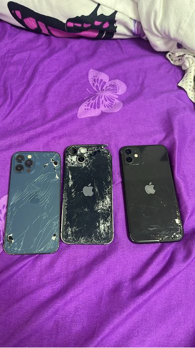 Vand iphone 11, iphone 12  si iphone 14 pentru piese