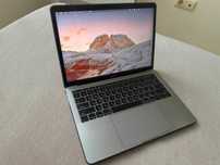 Apple Macbook Pro 2017 i5 8 ГБ 256 ГБ