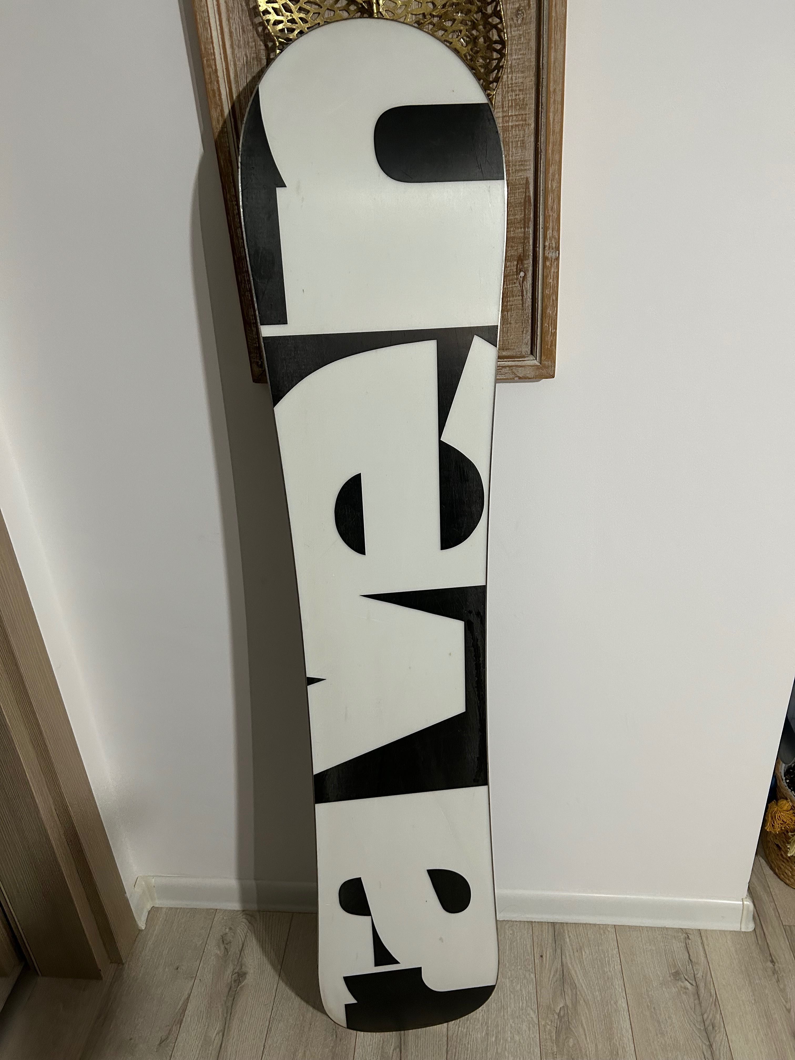 Placa Snowboard Raven Supreme