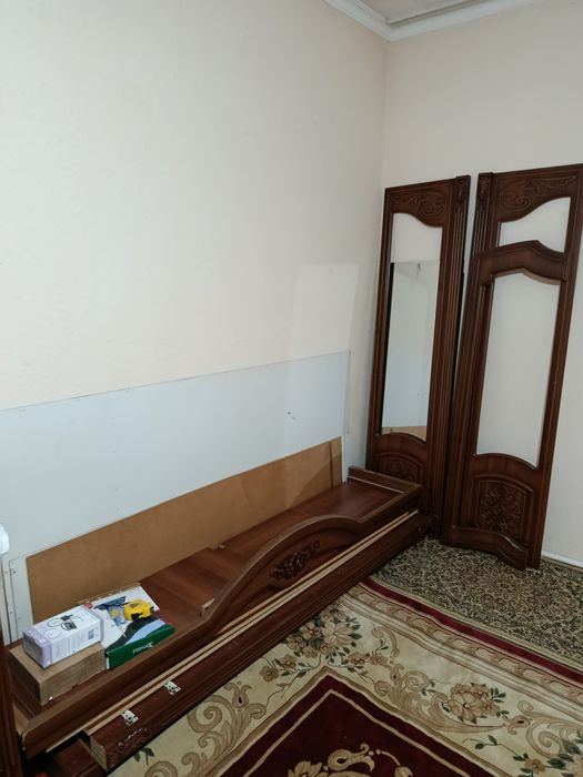 Мебель сотилади. Срочно!!!