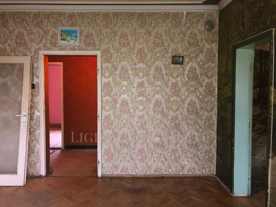 Продава се Тристаен апартамент в Пловдив, Кючук Париж - 92 кв.м за 1331 €/кв.м - Снимка #2