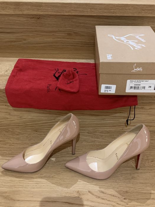 Stiletto Nude Christian Louboutin