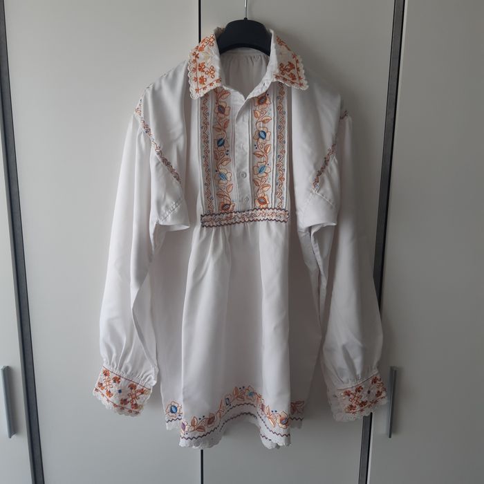 Vand camasa populara