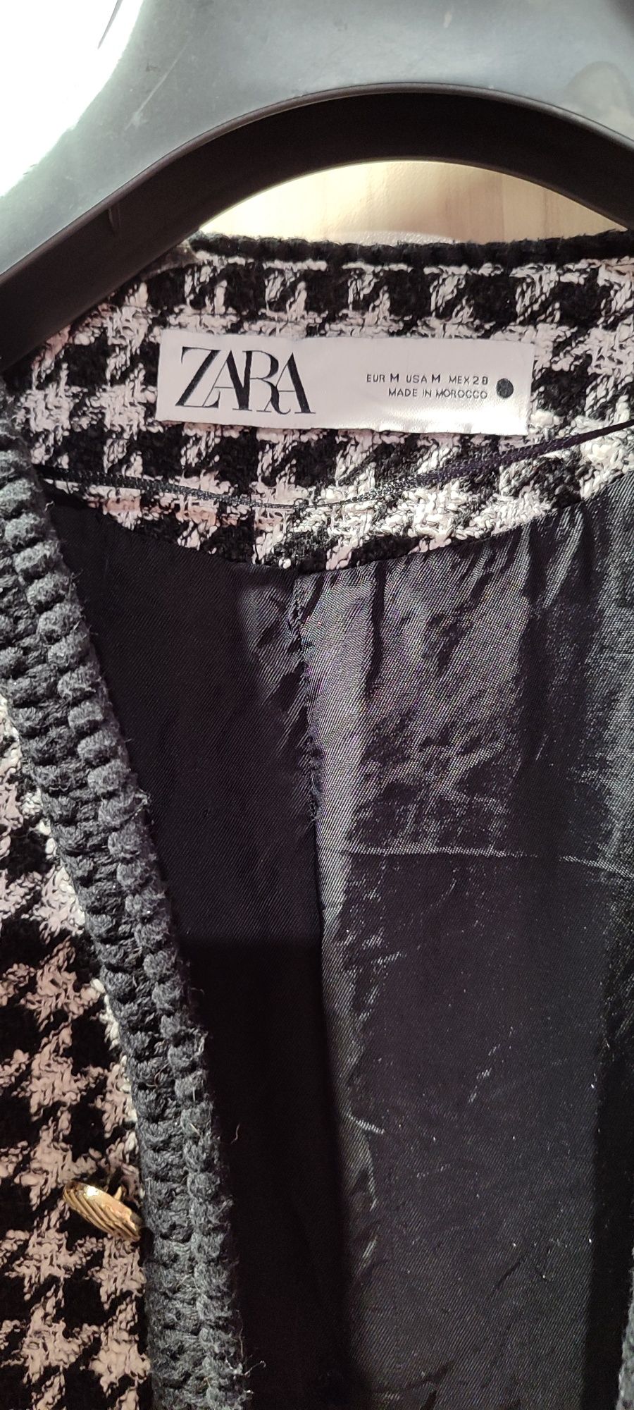 Дамско късо туид сако Zara