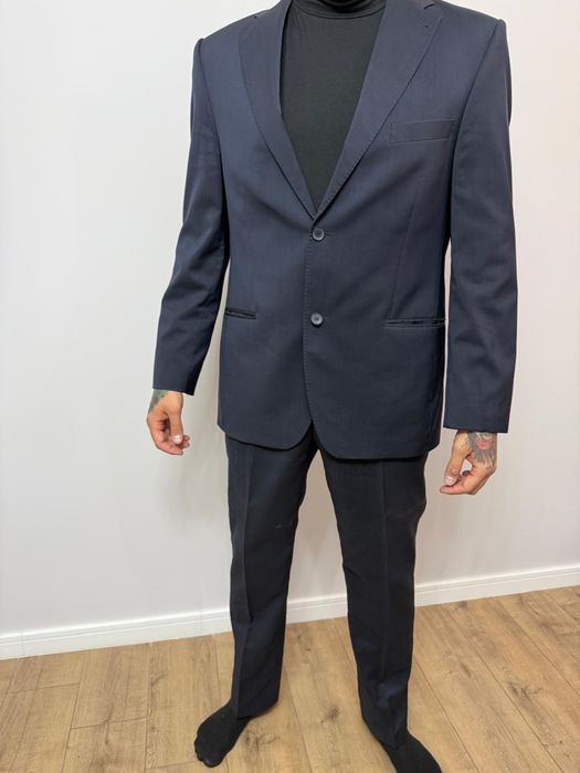 Мужской брючный костюм