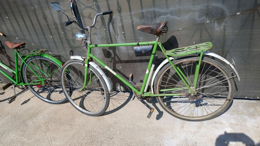 Vând la pachet 2 biciclete Ucraina