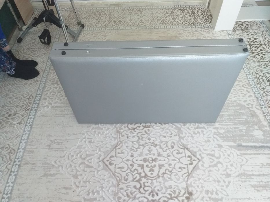 Продаю массажный стол