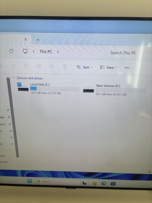 Calculator/Pc Gaming• i5-9400• GTX 1650• 16gb ram• SSD 256 Nvme