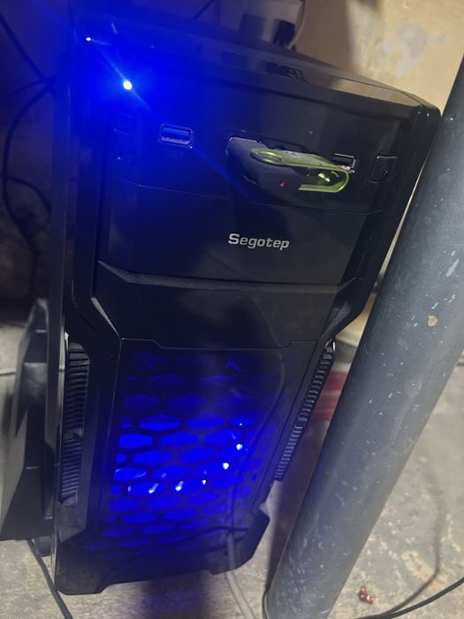 Vand PC Gaming Med-high