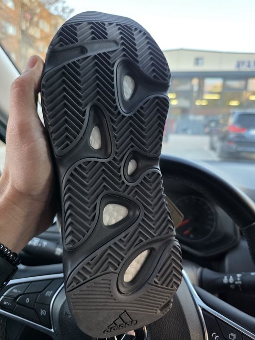 Adidas x Yeezy 700 nr 44.5 originali
