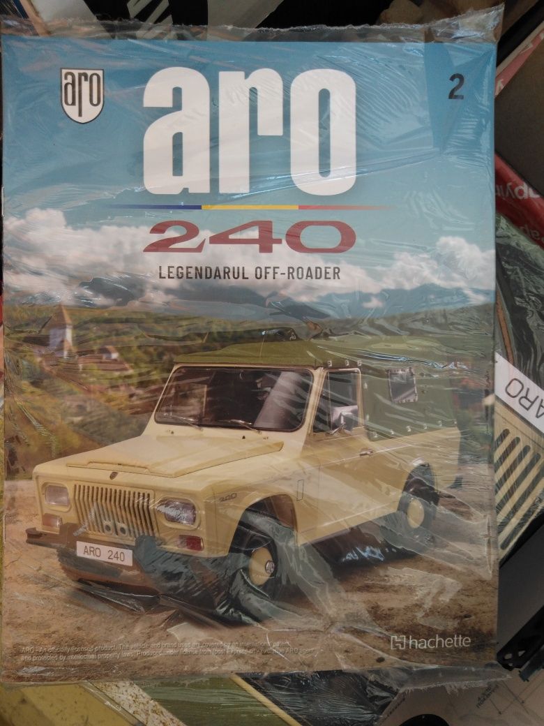 Macheta numerele de la 1 la 13 ARO 240 scara 1:8