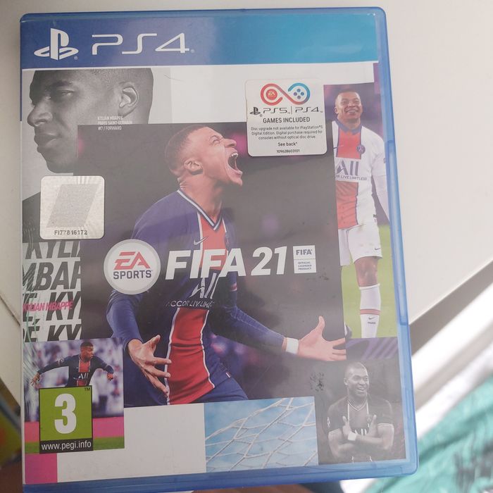 Vând fifa 21 ps4/ps5