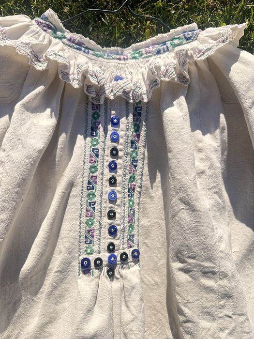 Costum Autentic Popular Beisu Bihor