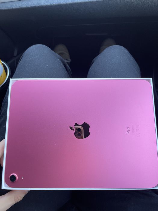 Vand urgent Ipad 10th generation