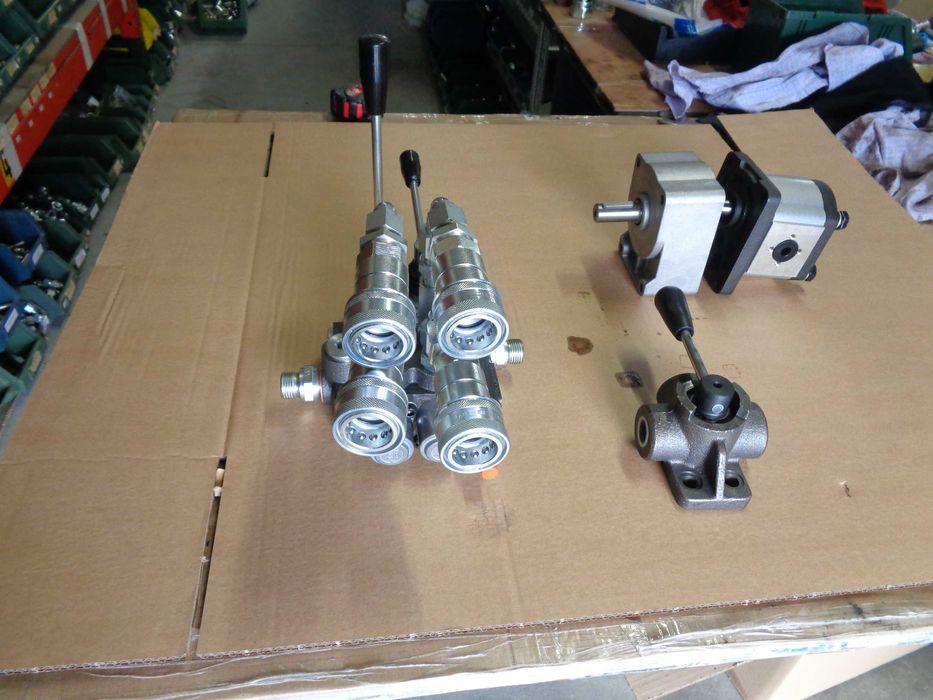 Kit hidraulic presiune ridicare tractor kit modificare tractoare