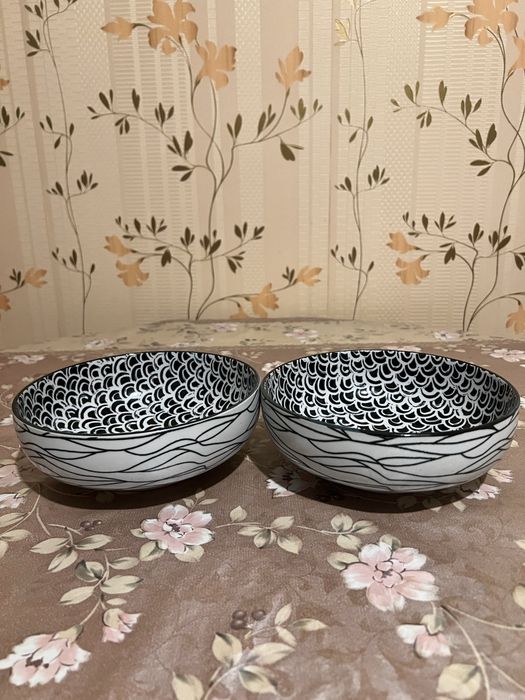 Керамические блюда по 3000 каждое