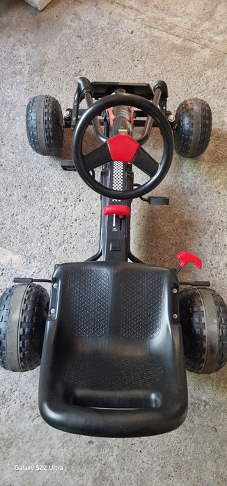 Vând cart cu pedale pentru copi
