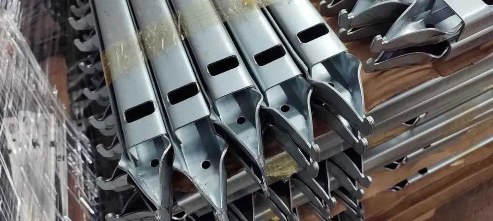 Montanti 50/100/150 cm bride spade