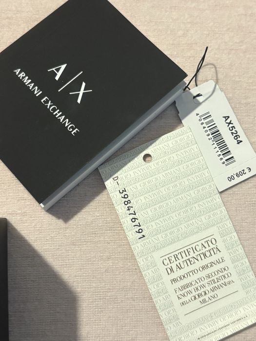 Часовник Armani Exchange