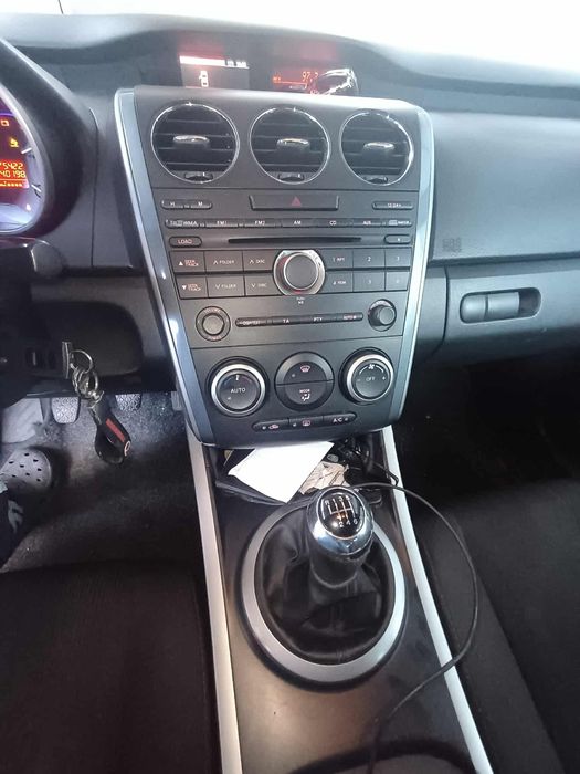 Vând Mazda cx7 din 2012