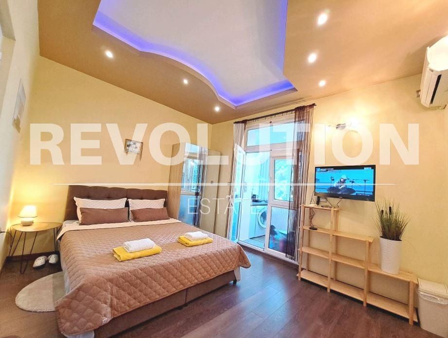 Дава се под наем Двустаен апартамент в Варна, Аспарухово - 56 кв.м за 650 € - Снимка #2