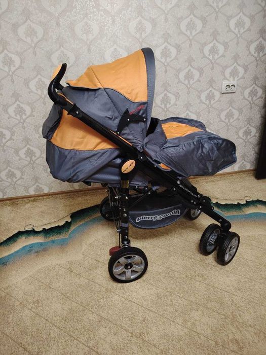 Детская коляска Pierre Cardin