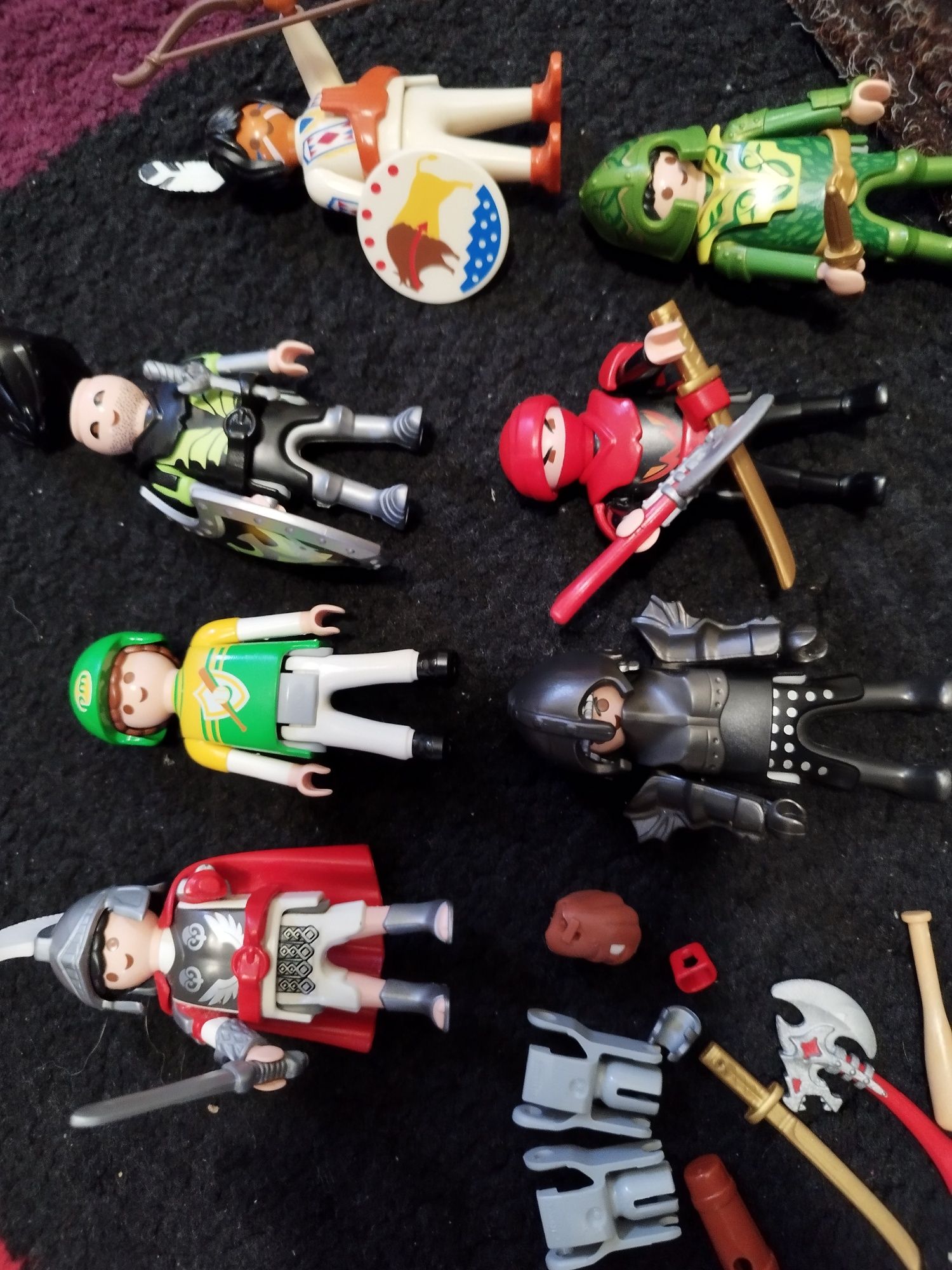 7 Figurine Play mobil noi