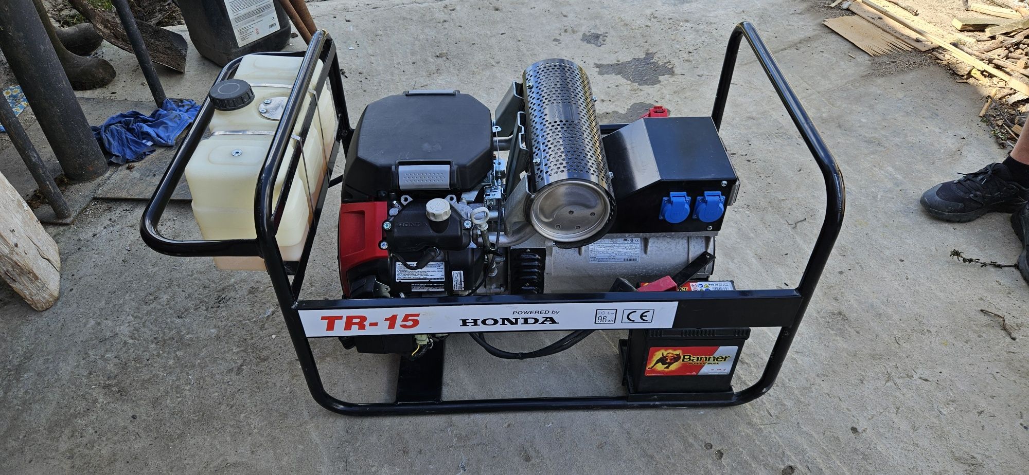 Generator  trifazic HONDA TR-15