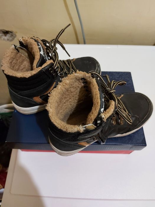 Детски боти за момче