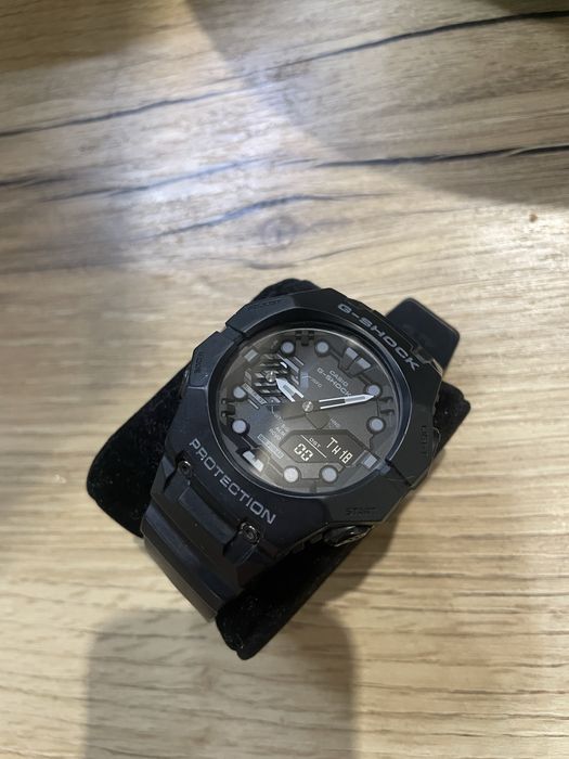 Часовник G SHOCK GA B001