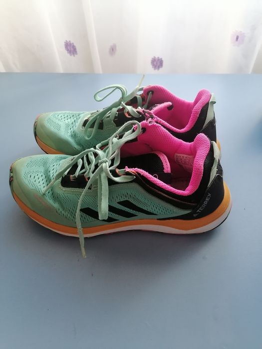 Adidași pentru copii (8 perechi)