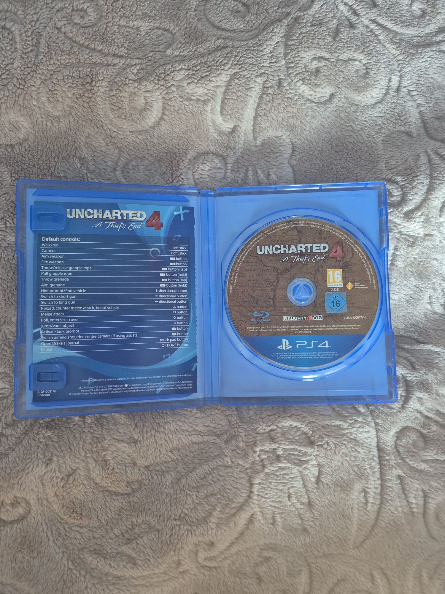 Vând uncharted 4 pentru ps4