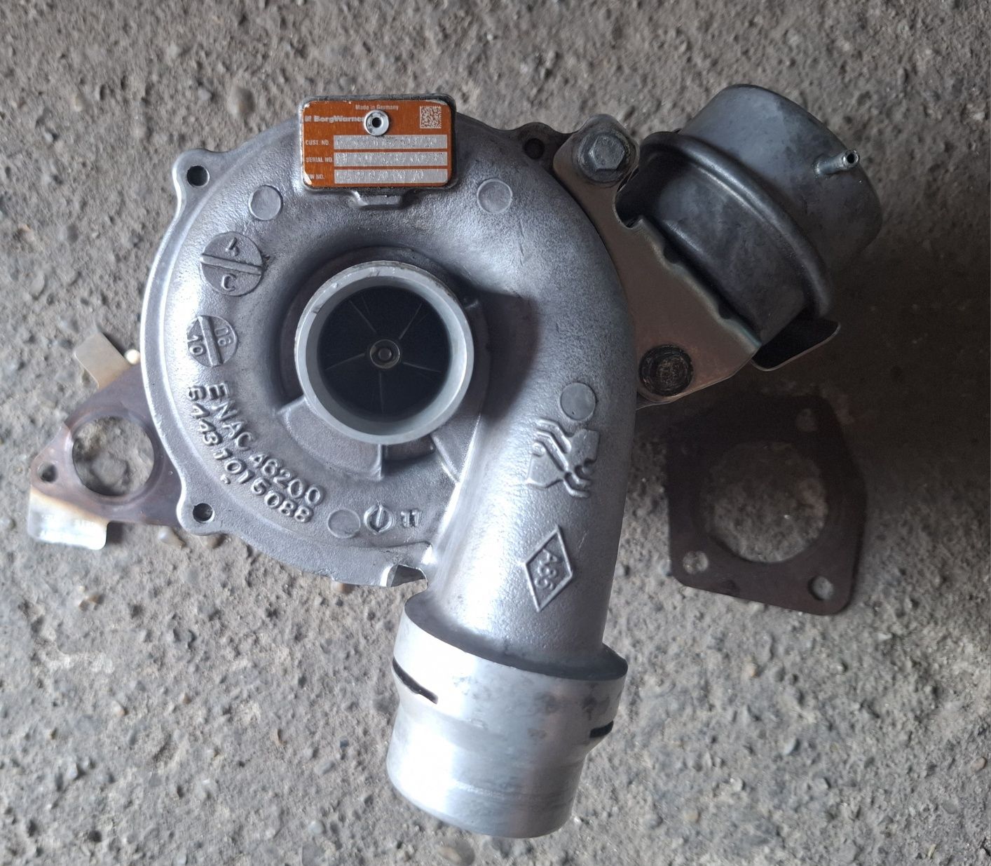 Vând turbosuflanta nissan qashqai 1.5 dci