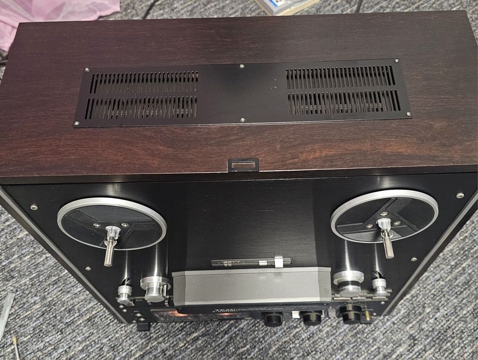 Magnetofon TEAC X1000R