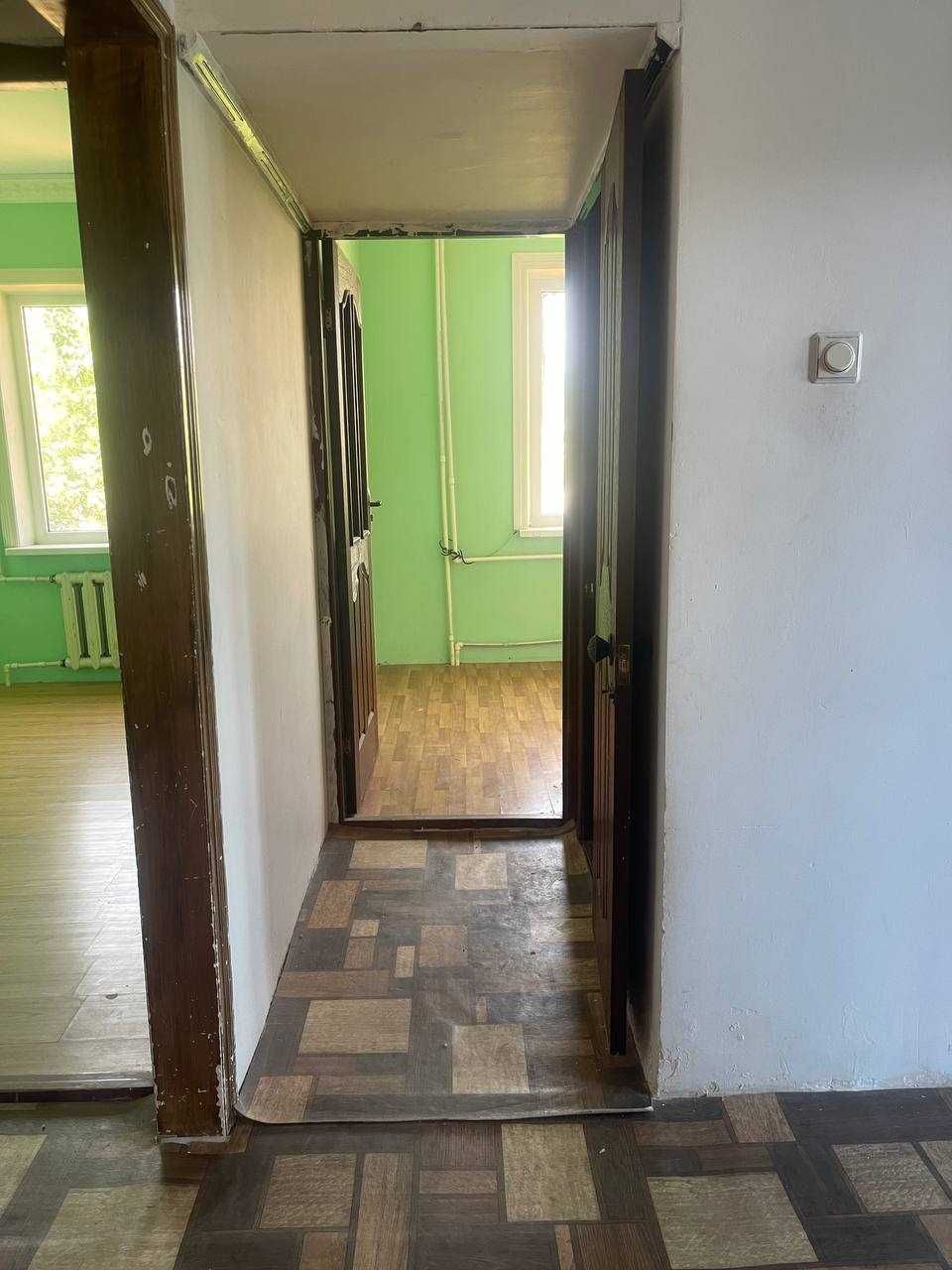 СРОЧНО !!! Продается квартира в Яшнабаде 2/3/5 (60 кв/м ) Авиасозлар 1