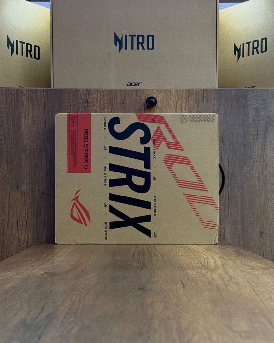 Королевский Игровой Ноутбук ASUS ROG STRIX G16 / RYZEN 9 / RTX 5070TI