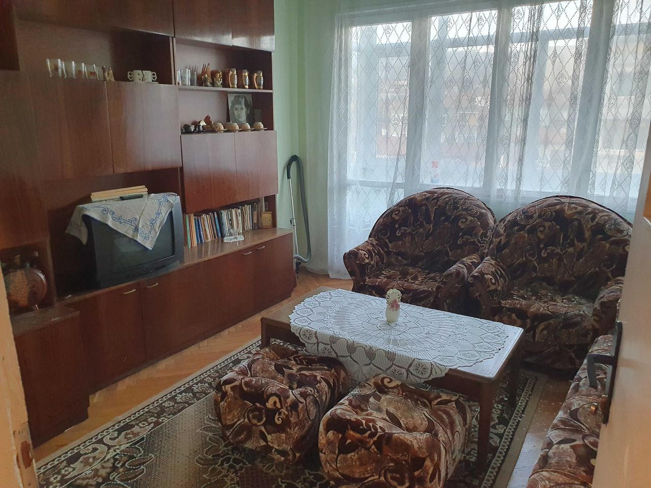 Продава се Четиристаен апартамент в Казанлък - 100 кв.м за 1117 €/кв.м - Снимка #3