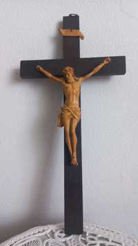 Crucifix decor interior