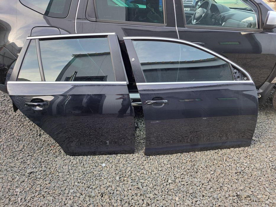 Usa usi dreapta stanga  VW Golf 6 break culoare negru LC9X sau L041